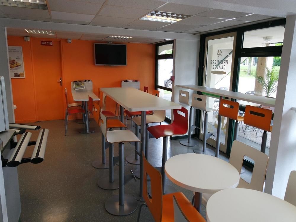 Premiere Classe Lille Sud - Seclin Exterior foto